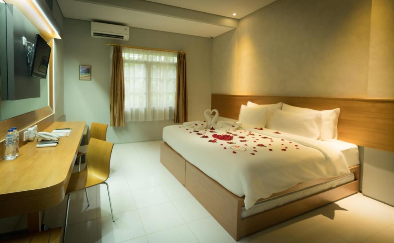 Nite & Day Mdc Puncak - Gadog Hotel Bogor Luaran gambar